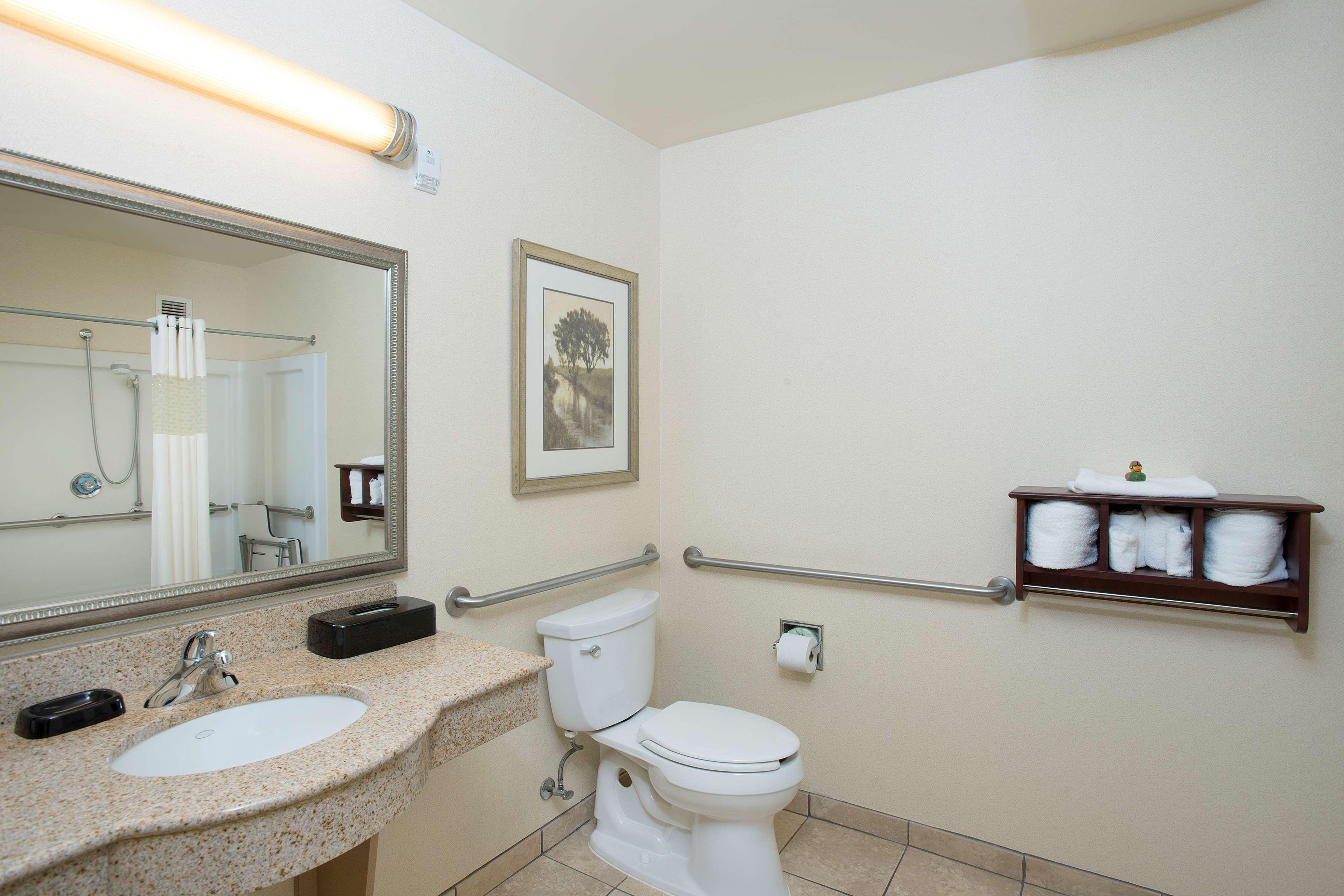 Hampton Inn & Suites Cincinnati-Union Centre Уэст-Честер Экстерьер фото