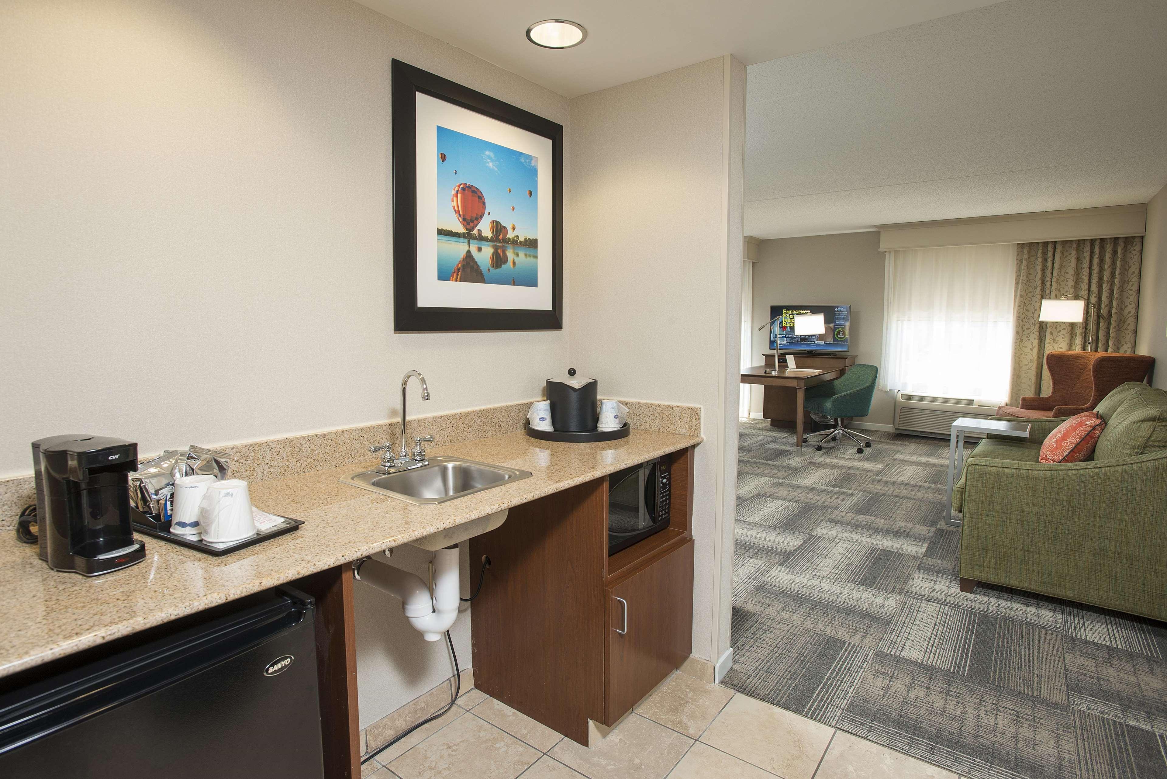 Hampton Inn & Suites Cincinnati-Union Centre Уэст-Честер Экстерьер фото