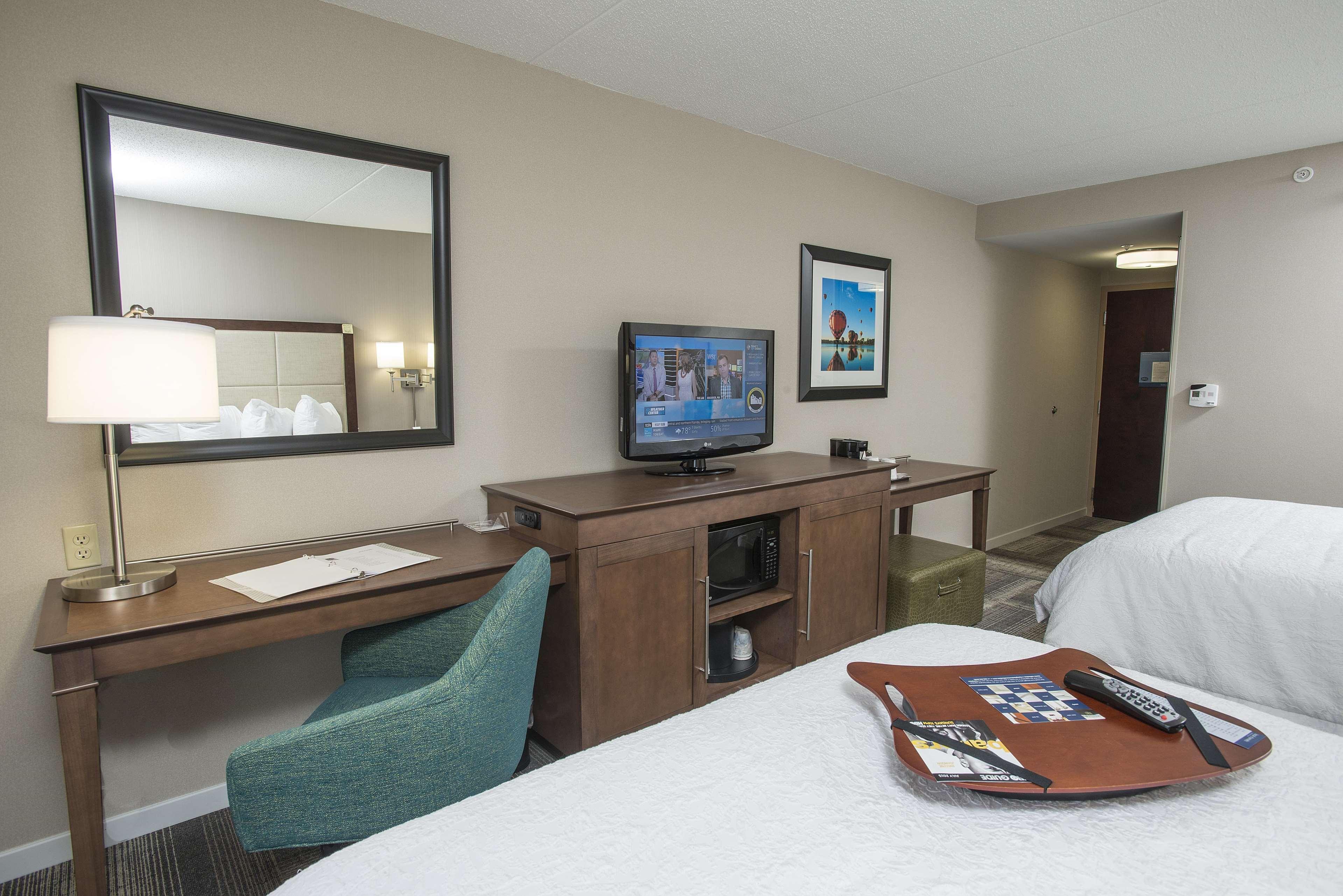 Hampton Inn & Suites Cincinnati-Union Centre Уэст-Честер Экстерьер фото