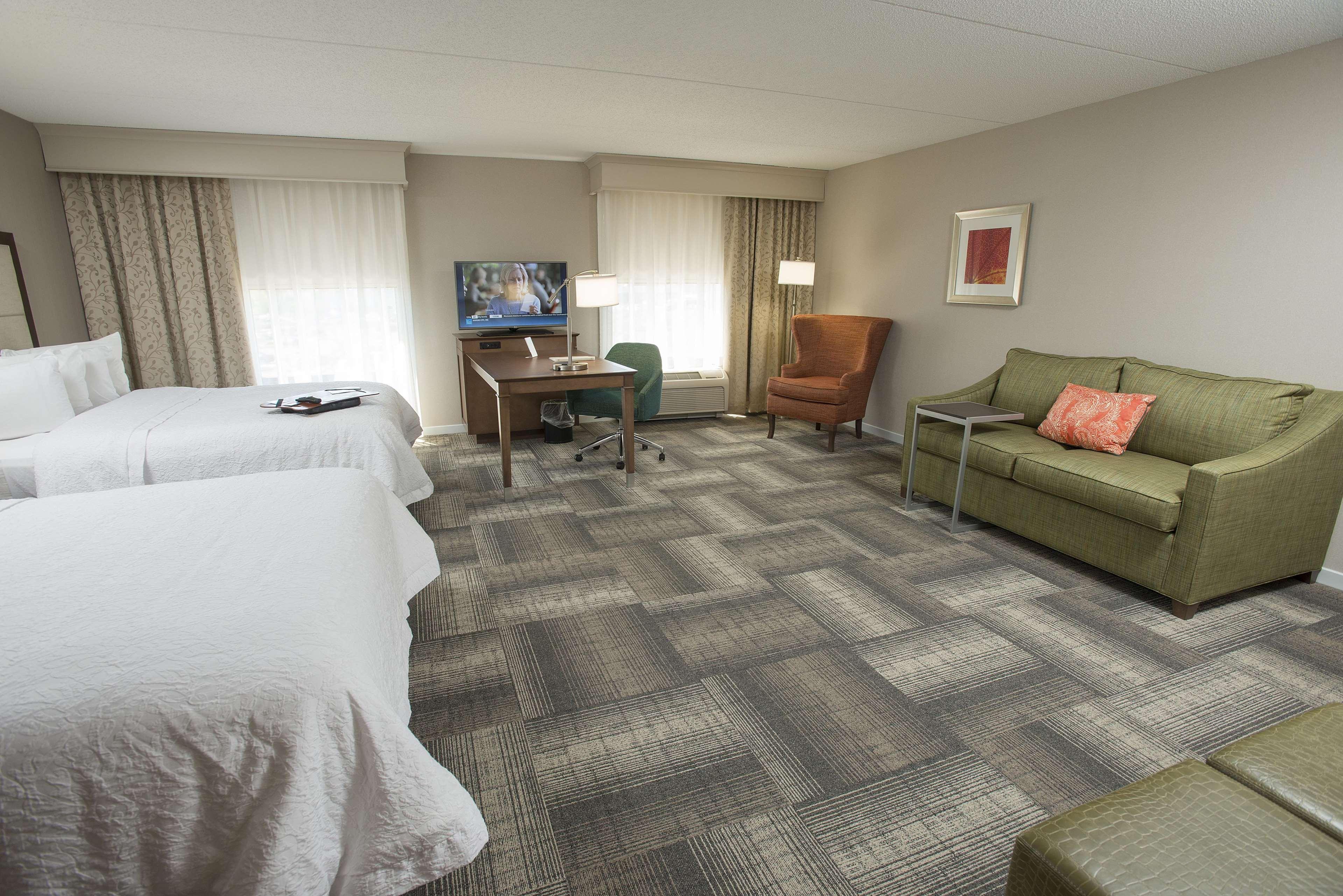 Hampton Inn & Suites Cincinnati-Union Centre Уэст-Честер Экстерьер фото