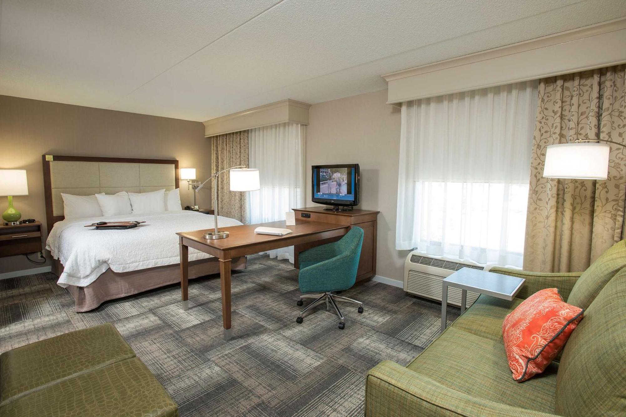 Hampton Inn & Suites Cincinnati-Union Centre Уэст-Честер Экстерьер фото