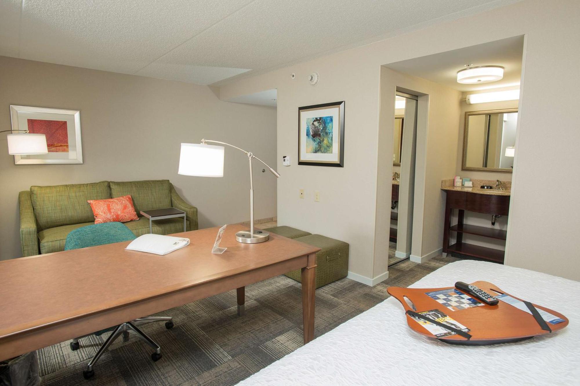 Hampton Inn & Suites Cincinnati-Union Centre Уэст-Честер Экстерьер фото