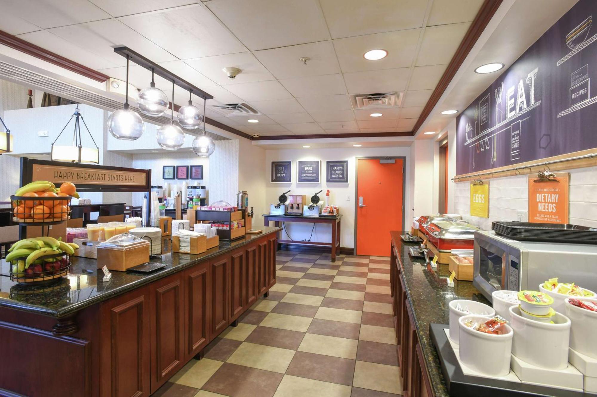 Hampton Inn & Suites Cincinnati-Union Centre Уэст-Честер Экстерьер фото